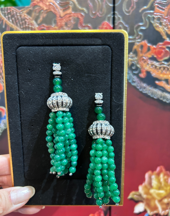 Vintage Green Bead Tassel Earrings Crown Crystal Drop Earrings Palace Style Dangle Earrings